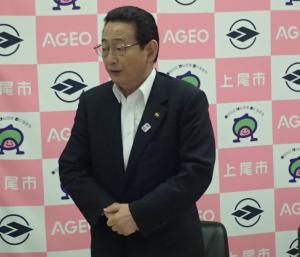 挨拶する畠山市長