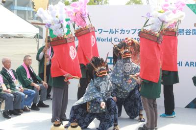 屋外ステージで上演された畔吉ささら獅子舞４